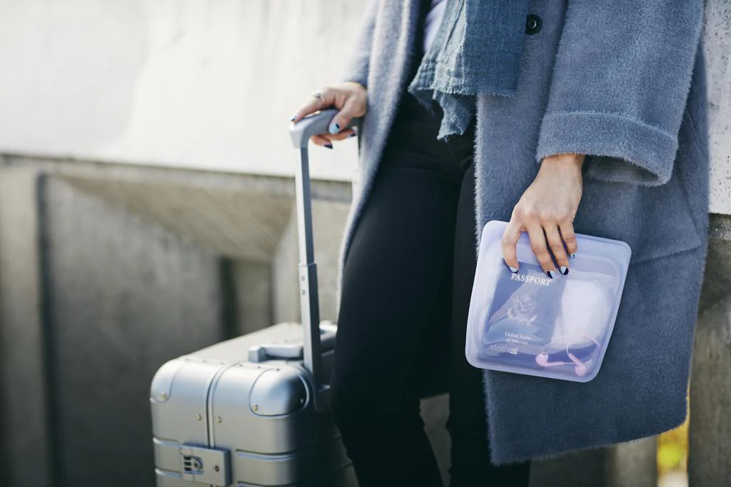 Stasher Silicon Sandwich Bag - Assorted Colors - Image 3