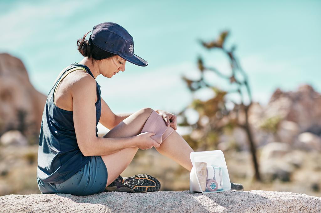 Stasher Stand-Up Silicone Bag - Assorted Colors - Image 3